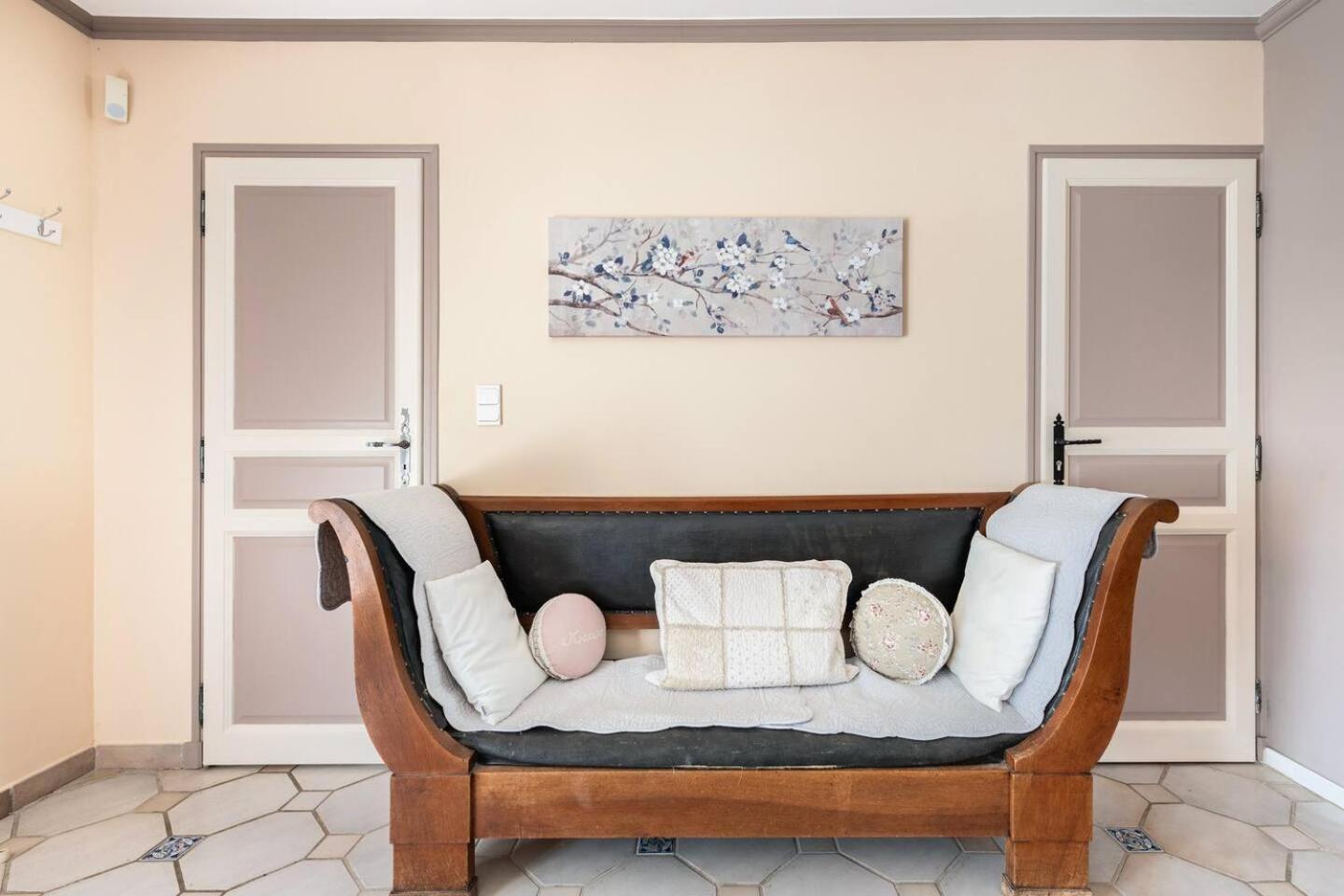 Chambre Et Table D'Hotes Villa Pomponette Nans-les-Pins Ngoại thất bức ảnh