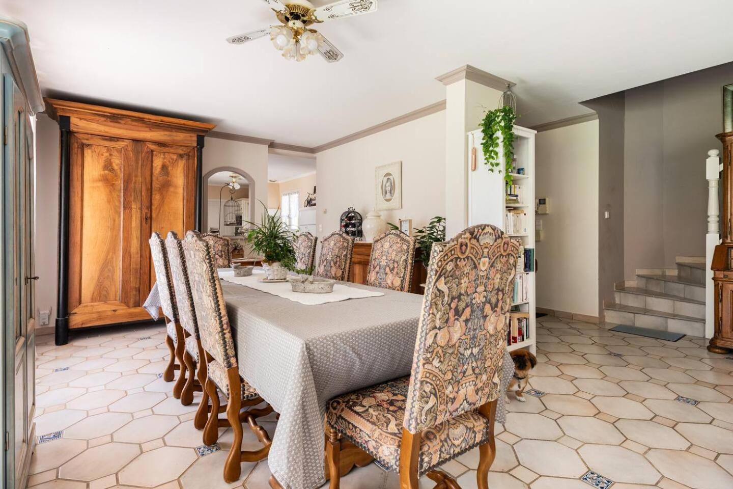 Chambre Et Table D'Hotes Villa Pomponette Nans-les-Pins Ngoại thất bức ảnh