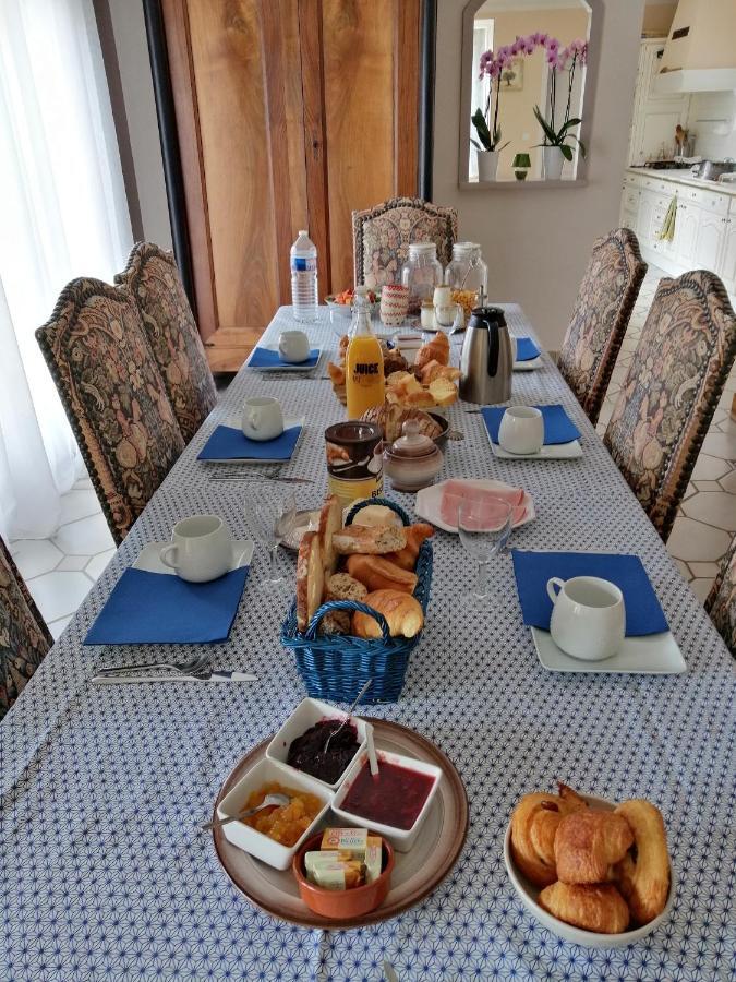 Chambre Et Table D'Hotes Villa Pomponette Nans-les-Pins Ngoại thất bức ảnh